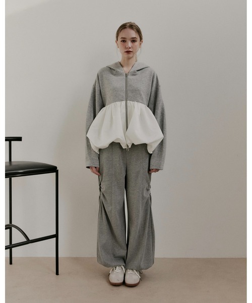 moi tytto(モイテュット)の「バルーンスウェットパーカー(パーカー・レディース・ナチュラル/グレー/ブラック・FREE)」の9枚目の写真