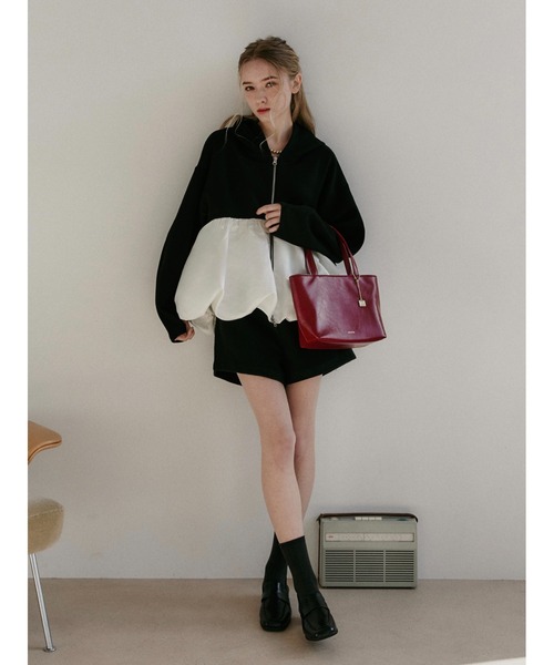 moi tytto(モイテュット)の「バルーンスウェットパーカー(パーカー・レディース・ナチュラル/グレー/ブラック・FREE)」の13枚目の写真