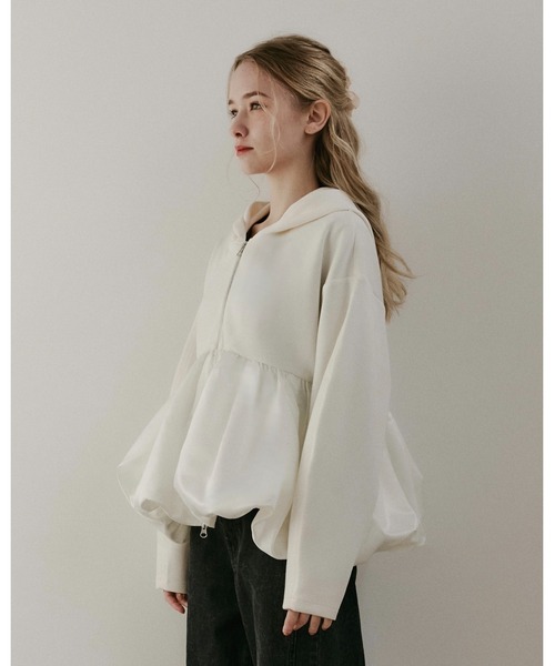 moi tytto(モイテュット)の「バルーンスウェットパーカー(パーカー・レディース・ナチュラル/グレー/ブラック・FREE)」の15枚目の写真