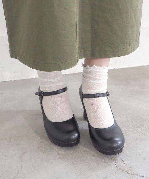 byあしながおじさん(バイアシナガオジサン)の「厚底おでこストラップパンプス 8990043(パンプス・レディース・ブラック/クリアブラック/ピンク/ベージュ系その他・22cm/22.5cm/23cm/23.5cm/24cm/24.5cm/25cm)」の16枚目の写真