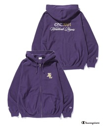 Champion（チャンピオン）の「XLARGE×Champion ZIPUP HOODED SWEATSHIRT（パーカー）」