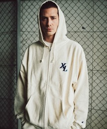 Champion | XLARGE×Champion ZIPUP HOODED SWEATSHIRT(パーカー)