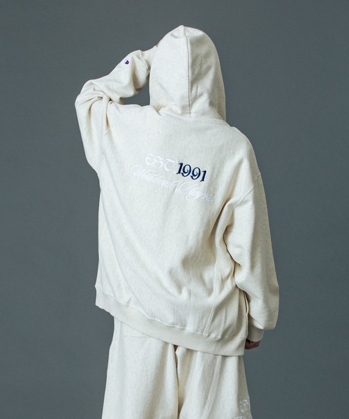 Champion（チャンピオン）の「XLARGE×Champion ZIPUP HOODED SWEATSHIRT（パーカー・メンズ・ブラウン/ブラック/アッシュ/パープル・S/XL/L/M）」の7枚目の写真