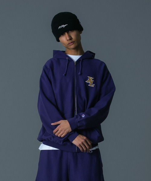 Champion（チャンピオン）の「XLARGE×Champion ZIPUP HOODED SWEATSHIRT（パーカー・メンズ・ブラウン/ブラック/アッシュ/パープル・S/XL/L/M）」の11枚目の写真