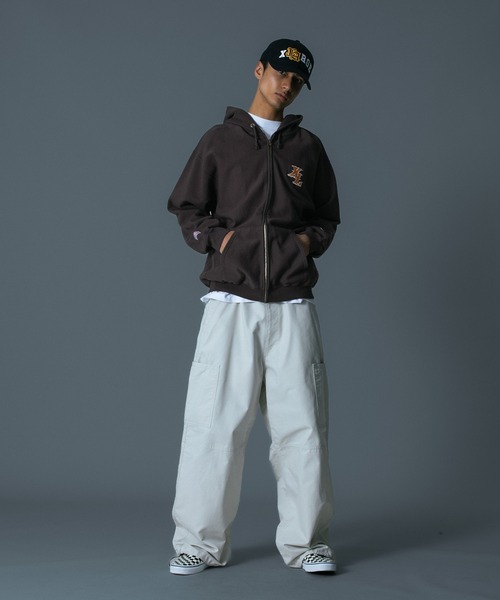 Champion（チャンピオン）の「XLARGE×Champion ZIPUP HOODED SWEATSHIRT（パーカー・メンズ・ブラウン/ブラック/アッシュ/パープル・S/XL/L/M）」の17枚目の写真