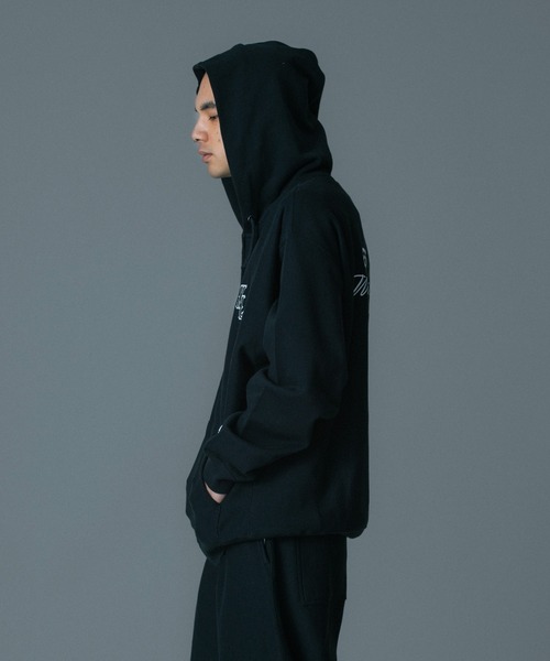 Champion（チャンピオン）の「XLARGE×Champion ZIPUP HOODED SWEATSHIRT（パーカー・メンズ・ブラウン/ブラック/アッシュ/パープル・S/XL/L/M）」の20枚目の写真