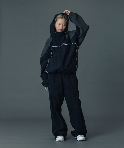 XLARGE ブラック パンツ Mサイズ エクストララージ（XLARGE）（メンズ）BLEACH EASY デニムパンツ