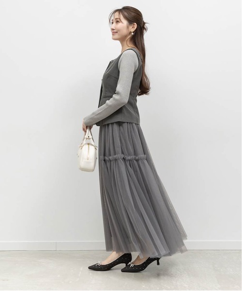 RANDA(ランダ)の「ジレ&チュールスカートセット(ワンピース・レディース・クリーム/グレー/グレイッシュベージュ・1/0)」の13枚目の写真