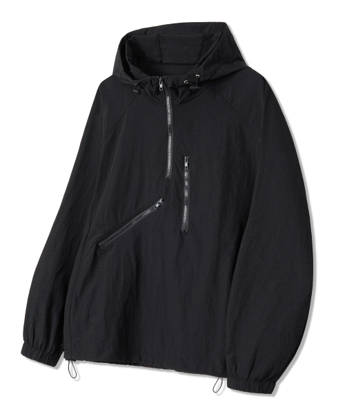 URBAN PLAYERS(アーバンプレイヤーズ)の「サラアノラックジャケット (ブラック)(ナイロンジャケット・レディース・ブラック・MEDIUM/LARGE)」の1枚目の写真