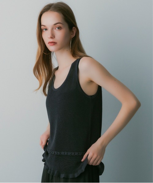 SERENO(セレーノ)の「リネンブレンド フリルトップス(Tシャツ/カットソー・レディース・ダークグレー・M/L/S)」の7枚目の写真