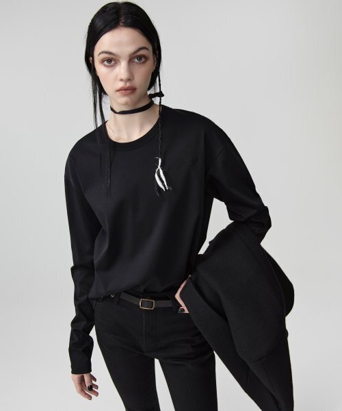 EAN JO(イアンジョー)の「PREMIUM COTTON LOOSE FIT LONG SLEEVE (BLACK)(Tシャツ/カットソー・レディース・その他・ONE SIZE)」の1枚目の写真