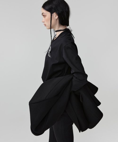 EAN JO(イアンジョー)の「PREMIUM COTTON LOOSE FIT LONG SLEEVE (BLACK)(Tシャツ/カットソー・レディース・その他・ONE SIZE)」の2枚目の写真