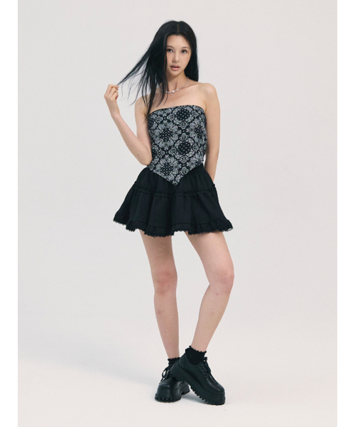 BABLETWO(ビーエイブルトゥー)の「saya frill skirt-black(スカート・レディース・その他・ONE SIZE)」の5枚目の写真