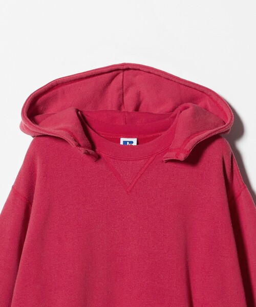 Russell Athletic（ラッセルアスレティック）の「＜RUSSELL ATHLETIC × BEAUTY&YOUTH＞フェード アフター フード パーカー（パーカー・メンズ・レッド/ブラック・L/XL/M）」の4枚目の写真