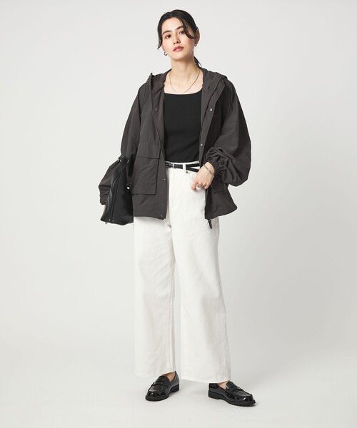 WILD THINGS（ワイルドシングス）の「【別注】＜WILD THINGS＞RURAL ジャケット（マウンテンパーカー・レディース・オフホワイト/ダークグレー・FREE）」の5枚目の写真