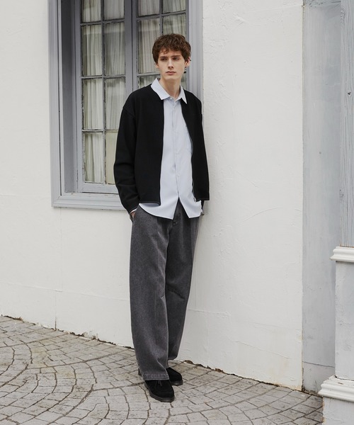 PUBLIC TOKYO(パブリックトウキョウ)の「ジップアップクルーネックカーデ /ウォッシャブル/ニット/セーター/カーディガン(カーディガン/ボレロ・メンズ・ライトグレー/ブラック・1/2)」の6枚目の写真