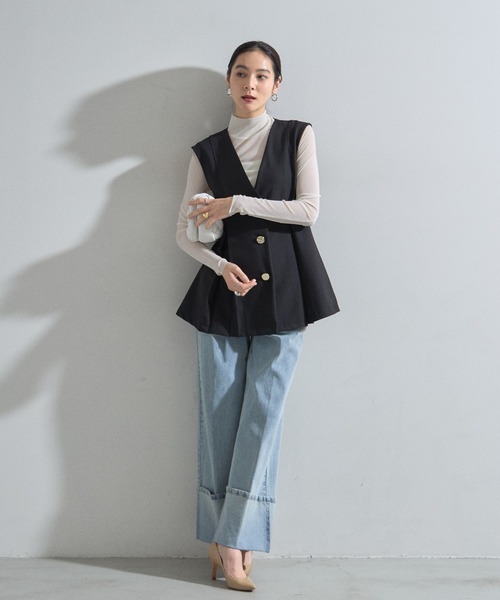 &. NOSTALGIA(アンドドットノスタルジア)の「ゴールドボタン美シルエットジレ(セットアップ)(ベスト・レディース・ネイビー/ブラック・M)」の5枚目の写真