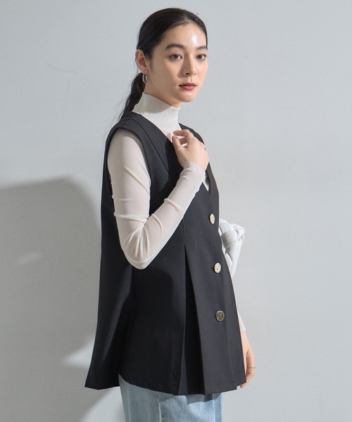 &. NOSTALGIA(アンドドットノスタルジア)の「ゴールドボタン美シルエットジレ(セットアップ)(ベスト・レディース・ネイビー/ブラック・M)」の8枚目の写真