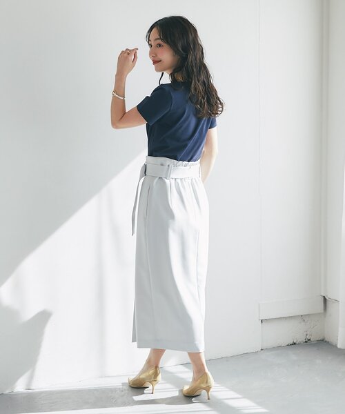 La boutique BonBon（ラブティックボンボン）の「【デコルテ美人見え】UネックコンパクトTシャツ（Tシャツ/カットソー・レディース・オフホワイト/ピンク/ライトグレー/ネイビー・FREE）」の11枚目の写真