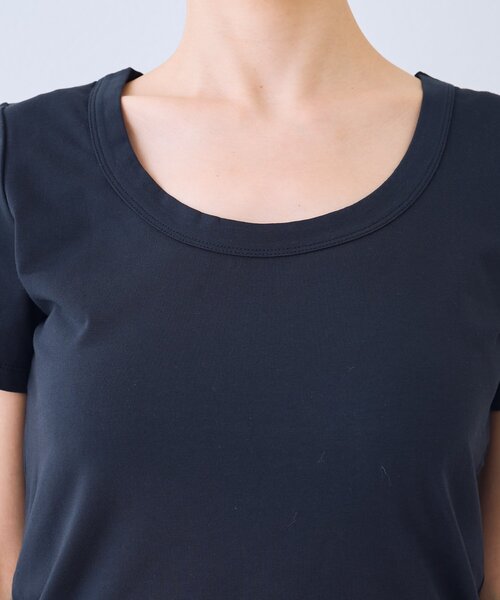 La boutique BonBon（ラブティックボンボン）の「【デコルテ美人見え】UネックコンパクトTシャツ（Tシャツ/カットソー・レディース・オフホワイト/ピンク/ライトグレー/ネイビー・FREE）」の16枚目の写真