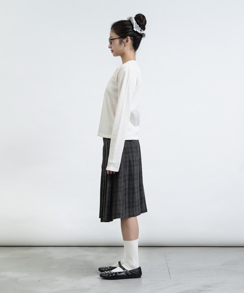 FCMM(エフシーエムエム)の「【日本限定】THERMAL HENLEY NECK TOPS / サーマルヘンリーネックトップス(Tシャツ/カットソー・レディース・ネイビー/グレー/アイボリー・MEDIUM/SMALL)」の7枚目の写真