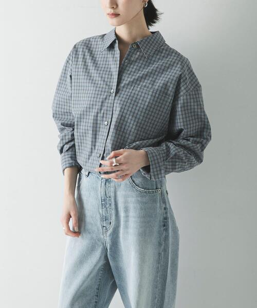 URBAN RESEARCH(アーバンリサーチ)の「レギュラーカラーチェックシャツ(シャツ/ブラウス・レディース・オフホワイト/ライトブルー/ネイビー・FREE)」の6枚目の写真