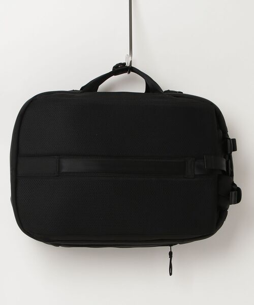 incase（インケース）の「INCO250012-BLK Incase Tracks Two-Way Brief（ビジネスバッグ・メンズ・ブラック・ONE SIZE）」の15枚目の写真