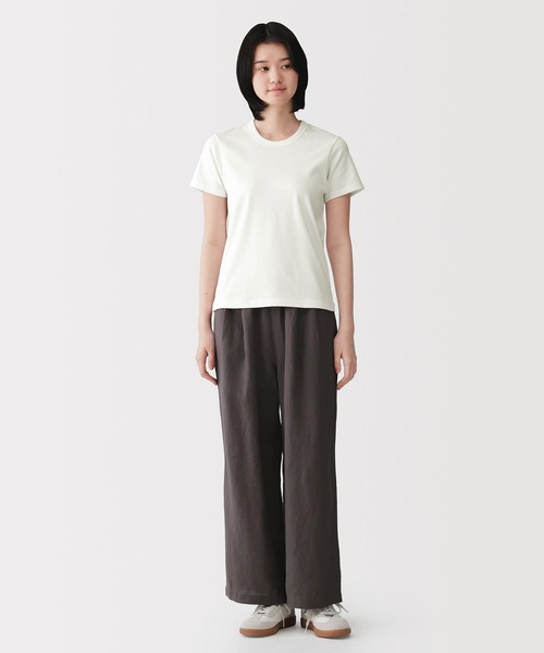 無印良品（ムジルシリョウヒン）の「婦人 涼感汗じみしにくいクルーネック半袖Ｔシャツ（Tシャツ/カットソー・レディース・ホワイト/ライトグレー/ブラウン/ブラック/ライトブルー/チャコールグレー・S/M/L/XL）」の8枚目の写真