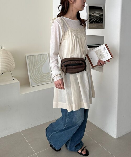 DISCOAT(ディスコート)の「ナイロンミニウエストポーチ(ボディバッグ/ウエストポーチ・レディース・チャコールグレー/ブラック/ブラウン・FREE)」の10枚目の写真