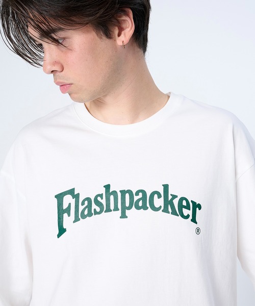 FLASH PACKER(フラッシュパッカー)の「FLASH PACKER フラッシュパッカー / リラックスシルエット ロゴプリント Dry Silky Cotton ロングスリーブT シャツ ロンT // XLT-CLC(Tシャツ/カットソー・メンズ・ホワイト/ブラック/グレー・LARGE/MEDIUM/SMALL/X-LARGE)」の4枚目の写真