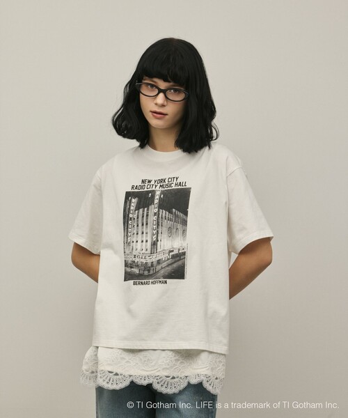 Diagram(ダイアグラム)の「LIFE PICTURE COLLECTION photo Tシャツ(Tシャツ/カットソー・レディース・ホワイト/チャコールグレー・36)」の3枚目の写真