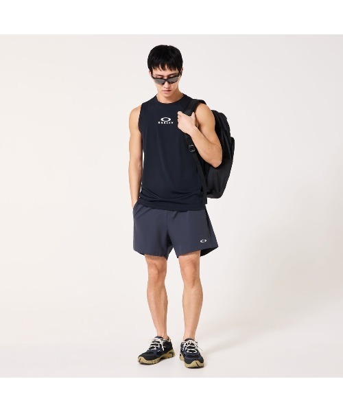 OAKLEY(オークリー)の「オークリー ENHANCE NS CREW 16.0(タンクトップ・メンズ・ホワイト/ブラック/ネイビー・M/L/LL/3L)」の9枚目の写真