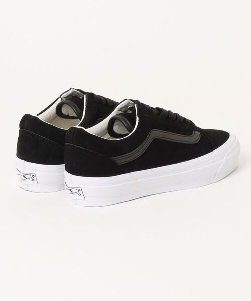 VANS（バンズ）の「VANS PREMIUM オールドスクール ピッグスエード / LX Old Skool PIG SUEDE BLACK VN000D9JCJJ1（スニーカー・メンズ・ブラック・12/11.5/11/10.5/10/9.5/9/8.5/8/7.5/7/6.5/6/5.5/5）」の5枚目の写真