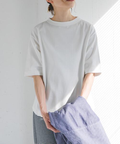 FORK&SPOON（フォークアンドスプーン）の「FORK&SPOON　ボトルネックショートスリーブTシャツ（Tシャツ/カットソー・レディース・キャメル/ベージュ系その他/ネイビー/オフホワイト/ブラック/ブルー系その他/ブラック系その他・1）」の11枚目の写真