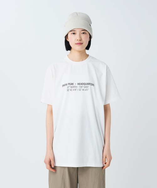 Snow Peak(スノーピーク)の「Snow Peak / HQ Topographic Map T-Shirt 地形図グラフィックTシャツ(Tシャツ/カットソー・メンズ・オフホワイト/ブラック/ライトグリーン・S/M/L/XL)」の1枚目の写真