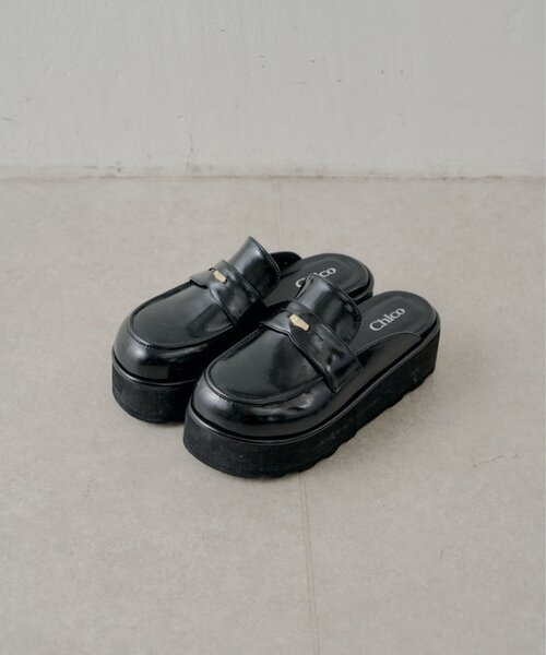 Chico(チコ)の「厚底プラットフォームローファー(その他シューズ・レディース・ベージュ/ブラック・SMALL/MEDIUM/LARGE)」の1枚目の写真