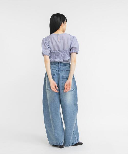 KBF(ケイビーエフ)の「シームデザインカーブデニム(デニムパンツ・レディース・ブルー/ブラック・36/38)」の18枚目の写真