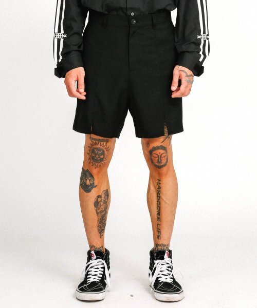 AJOBYAJO（アジョバイアジョ）の「Slit Shorts [Black]（その他パンツ・レディース・その他・LARGE/MEDIUM）」の7枚目の写真