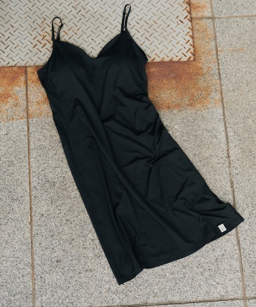 MIZUNO(ミズノ )の「Mizuno × Ameri SHEER DOCKING CAMISOLE DRESS(キャミソール・レディース・ブラック/ベージュ/ホワイト・LARGE/MEDIUM/SMALL)」の18枚目の写真