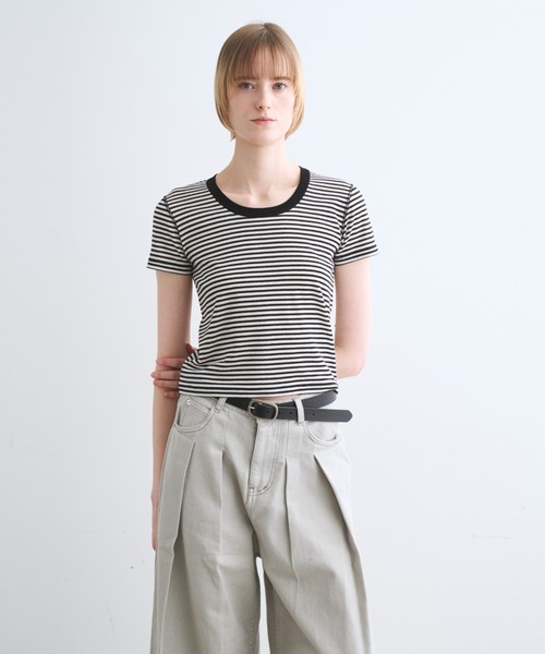 three dots（スリードッツ）の「80ストレッチコットン ジェシカ（Tシャツ/カットソー・レディース・ブラック/ホワイト/ブラック系その他・MEDIUM/SMALL）」の3枚目の写真