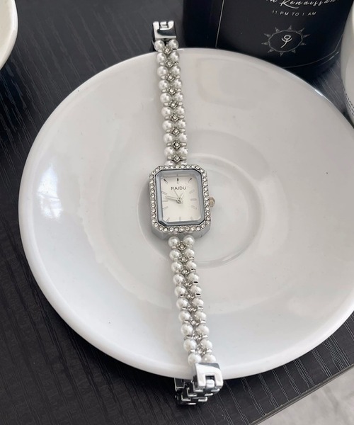 INASTUDIOS(イーナストゥディオス)の「Pearl Square / パールスクエア 腕時計 付属品 BOX付き(アナログ腕時計・レディース・シルバー系その他/ゴールド系その他/ゴールド/シルバー・FREE)」の17枚目の写真