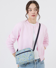 DANIELLA CROSSBODY タペストリーフラワーブルー