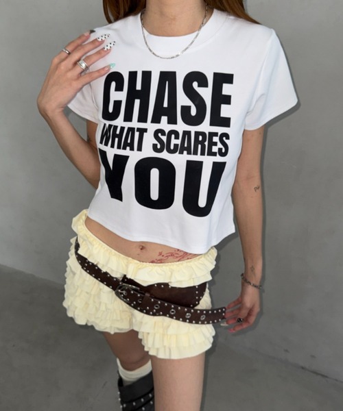 Bamm(バム)の「BIGロゴショート丈Tシャツ(Tシャツ/カットソー・レディース・ホワイト/ライトイエロー/ブラック/ブルー・FREE)」の2枚目の写真