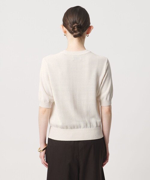 UNITED ARROWS(ユナイテッドアローズ)の「クルーネック ベーシック ショートスリーブ ニット ‐ウォッシャブル‐(ニット/セーター・レディース・ナチュラル/ネイビー/ケリーグリーン・FREE)」の8枚目の写真