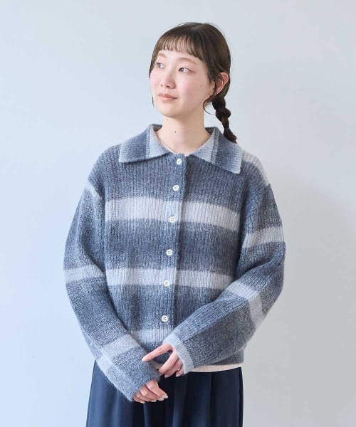 bulle de savon（ビュルデサボン）の「ナイロン/モへヤ/ウール gradient ニットカーディガン（ニット/セーター・レディース・チャコールグレー/ピンク・FREE）」の19枚目の写真