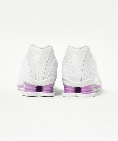 NIKE（ナイキ）の「＜NIKE＞ショックス Z ホワイト スニーカー（スニーカー・レディース・ホワイト・25cm/24.5cm/23.5cm/24cm/23cm）」の5枚目の写真
