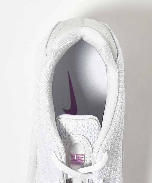 NIKE（ナイキ）の「＜NIKE＞ショックス Z ホワイト スニーカー（スニーカー・レディース・ホワイト・25cm/24.5cm/23.5cm/24cm/23cm）」の7枚目の写真