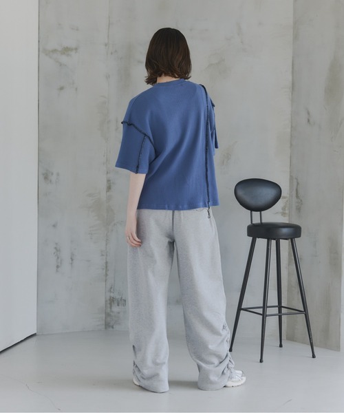Confirm（コンファーム）の「Side-Gather Gradient Sweatpants /  サイドギャザー グラデーションスウェットパンツ メンズ ウィメンズ ユニセックス（その他パンツ・メンズ・チャコールグレー/グレー/ブラック・L/M/S）」の14枚目の写真