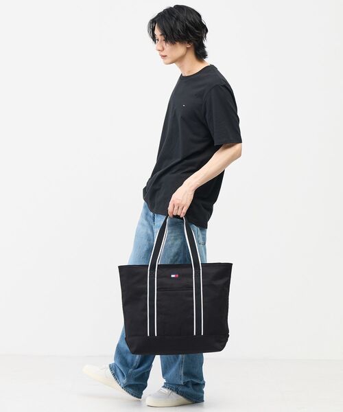 TOMMY HILFIGER(トミーヒルフィガー)の「【オンライン限定】トートバッグ(トートバッグ・メンズ・マルチ/ブラック・FREE)」の17枚目の写真