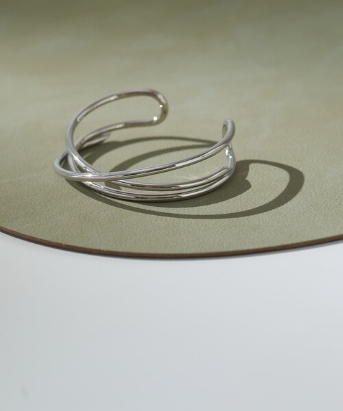 collex(コレックス)の「【dignif】【金属アレルギー対応】バングル Trinity Line(バングル/リストバンド・レディース・ゴールド/シルバー・フリー)」の1枚目の写真
